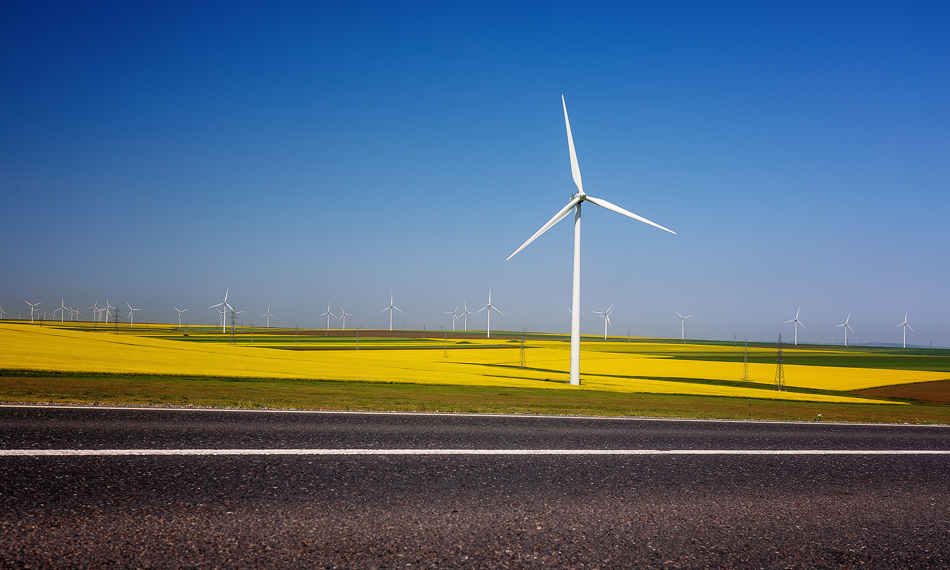 "Why do wind turbines need to be so large, tall and scattered?" Featured image